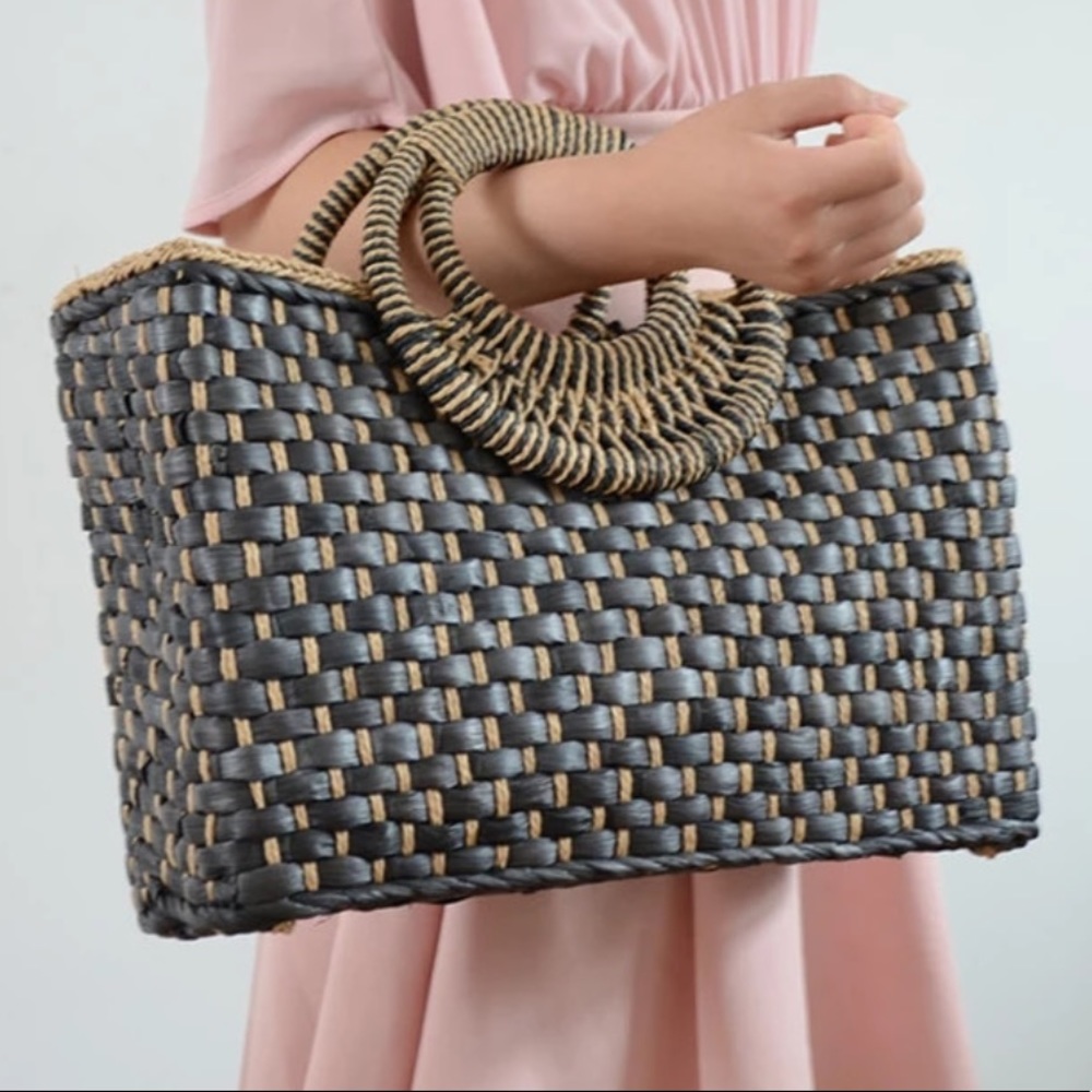 Meet your Posher, Bowtique